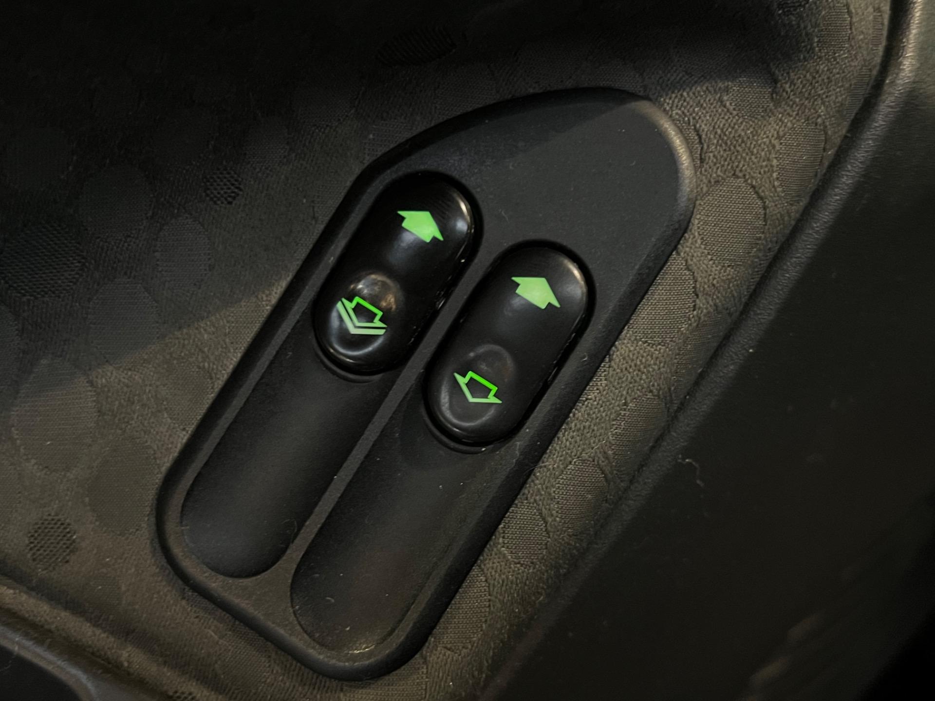 FORD Fiesta Hatch - Foto