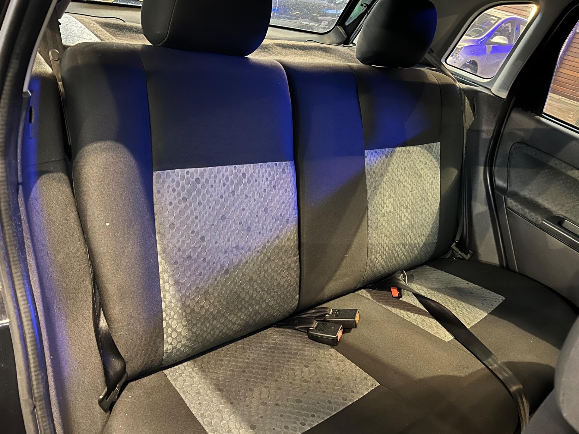 FORD Fiesta Hatch - Foto