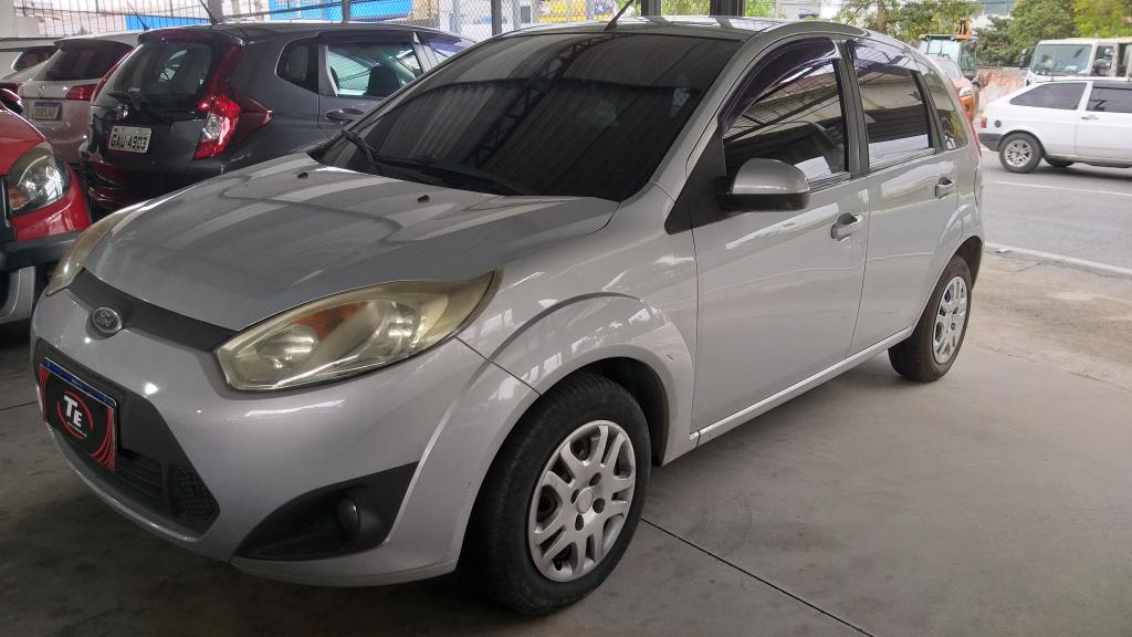 FORD Fiesta Hatch - Foto