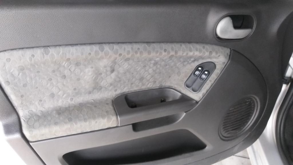 FORD Fiesta Hatch - Foto