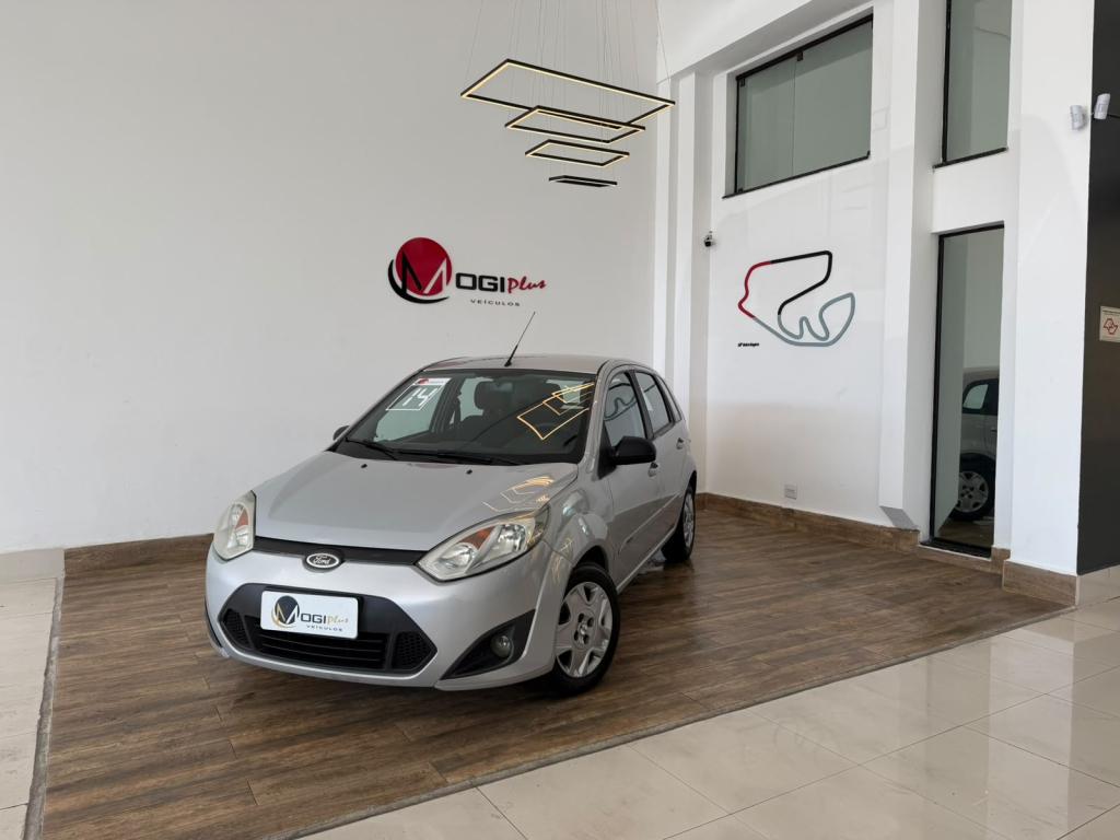 FORD Fiesta Hatch - Foto