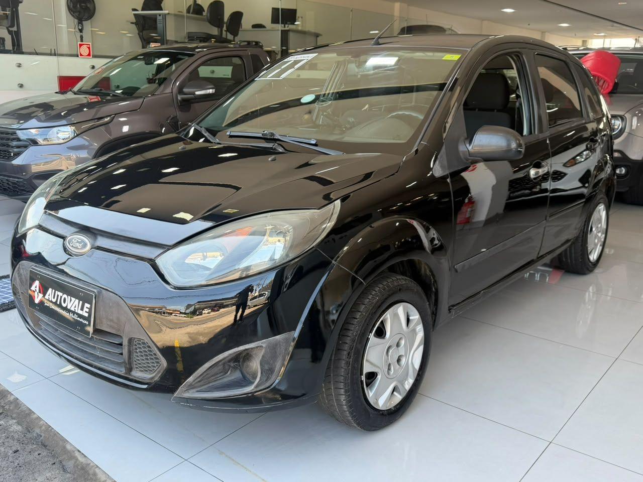 FORD Fiesta Hatch - Foto