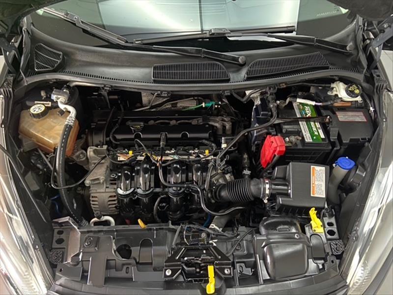 FORD Fiesta Hatch - Foto
