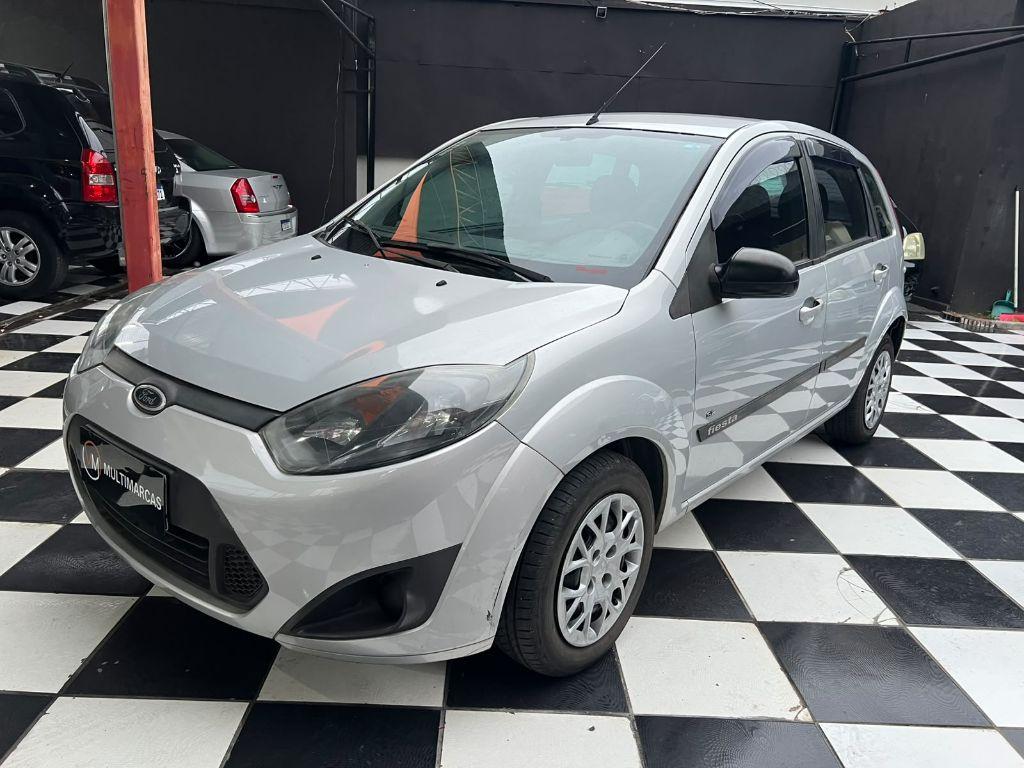 FORD Fiesta Hatch - Foto