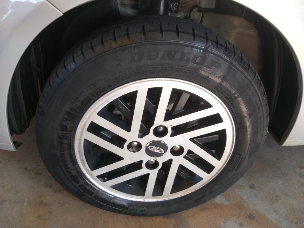 FORD Fiesta Sedan - Foto