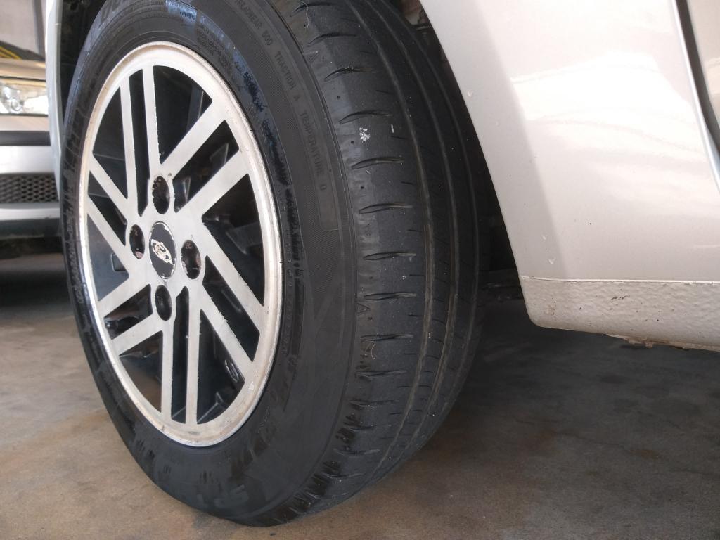 FORD Fiesta Sedan - Foto