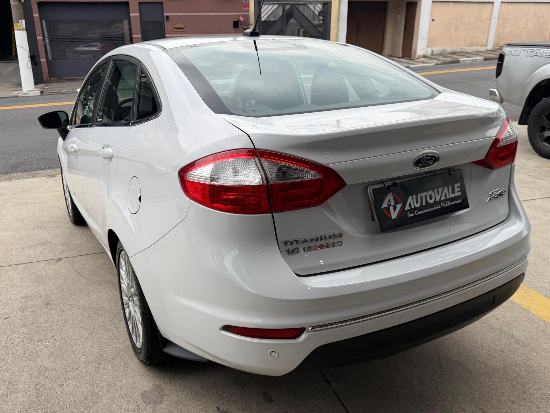 FORD Fiesta Sedan - Foto