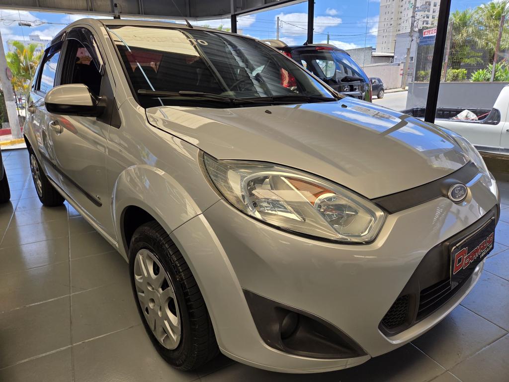 FORD Fiesta Sedan - Foto