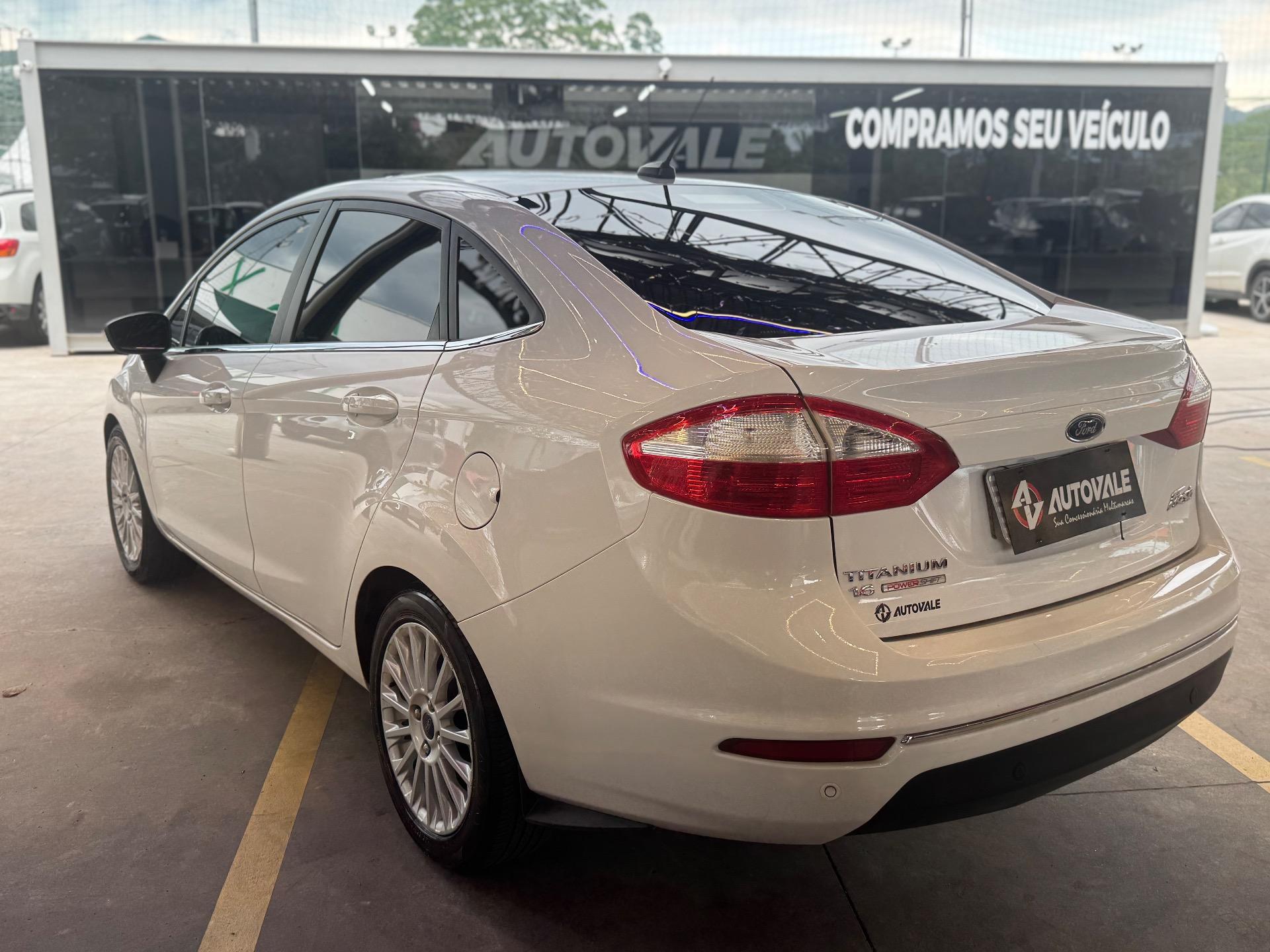 FORD Fiesta Sedan - Foto