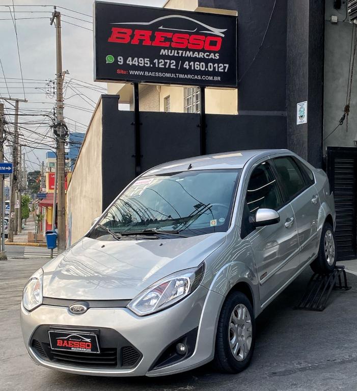 FORD Fiesta Sedan - Foto