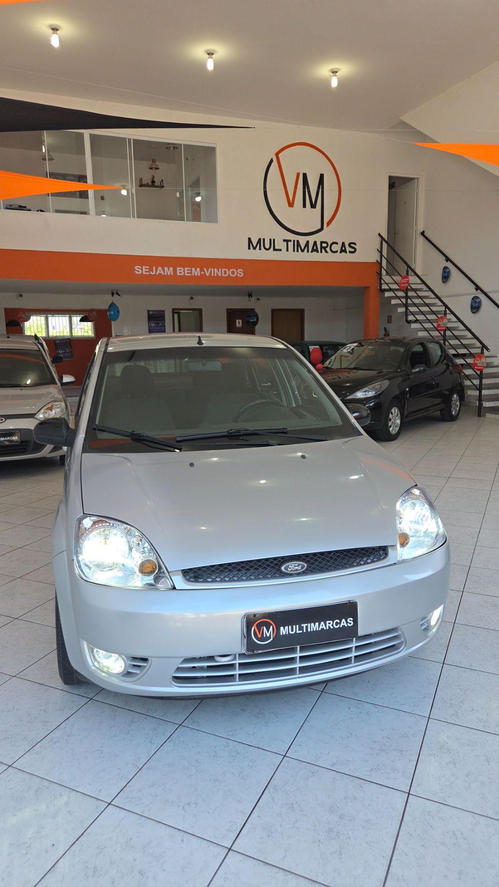 FORD Fiesta Sedan - Foto