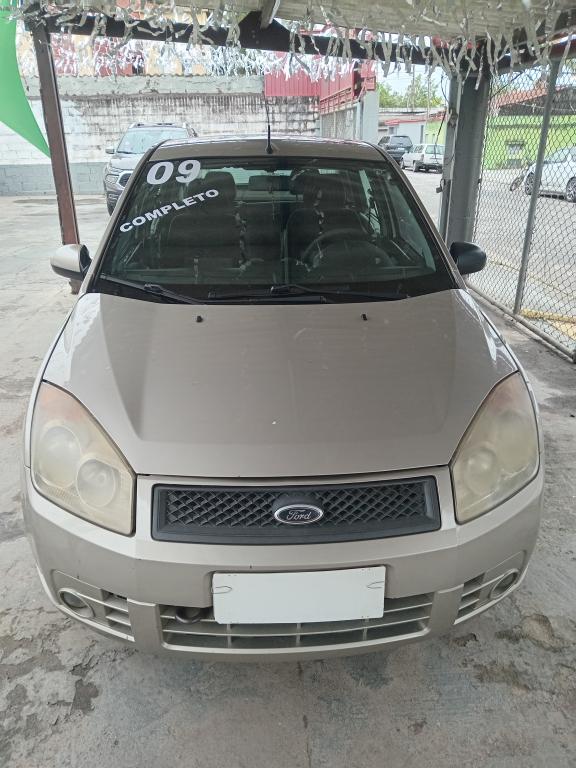 FORD Fiesta Sedan - Foto