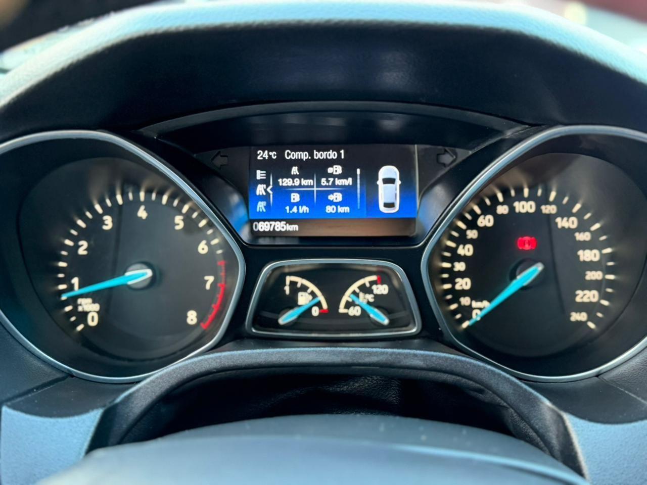 FORD Focus Hatch - Foto