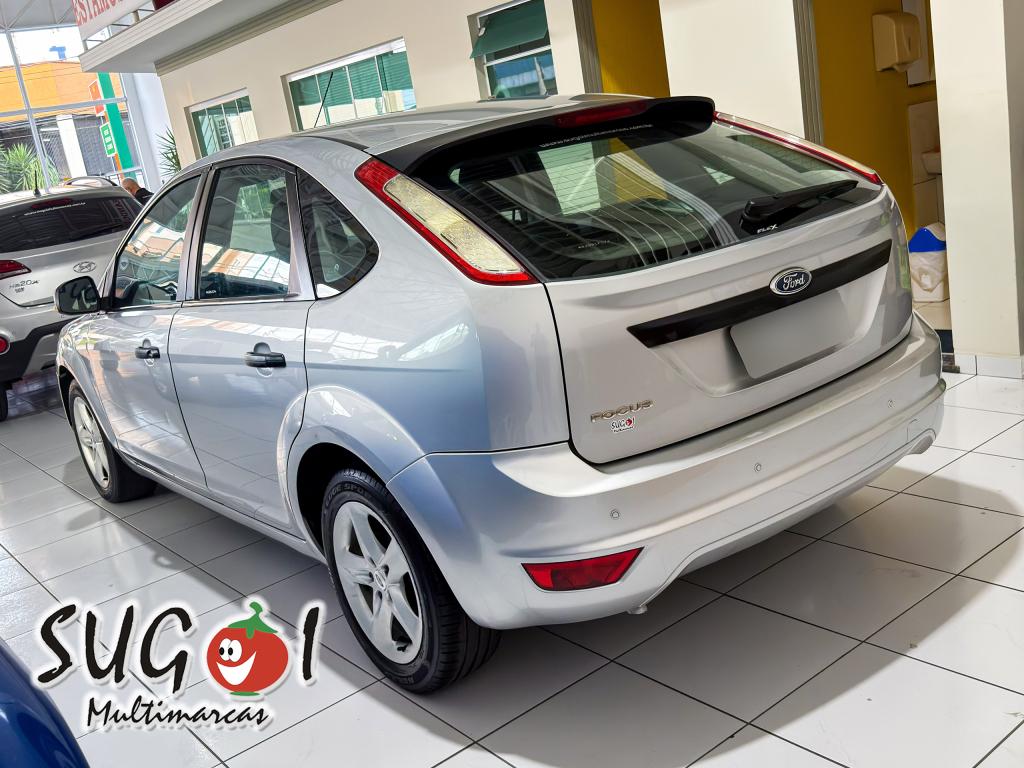 FORD Focus Hatch - Foto