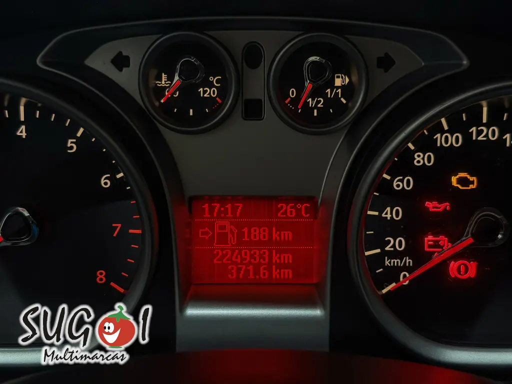 FORD Focus Hatch - Foto
