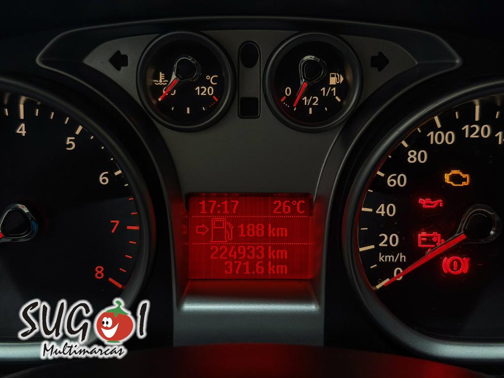 FORD Focus Hatch - Foto