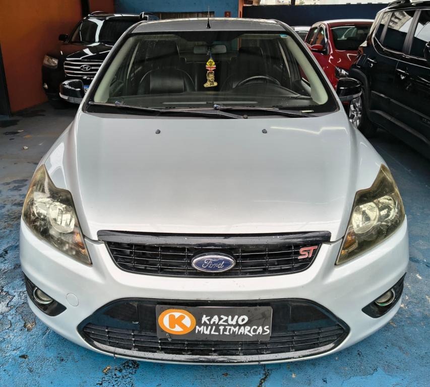 FORD Focus Sedan - Foto