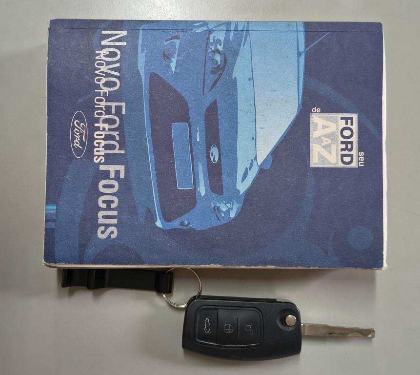 FORD Focus Sedan - Foto
