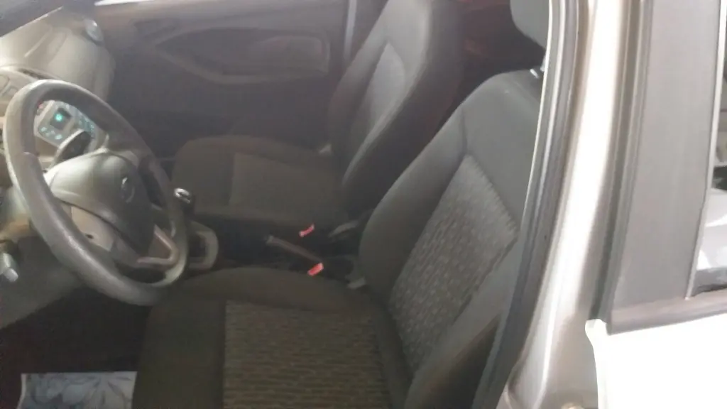 FORD Ka Hatch - Foto