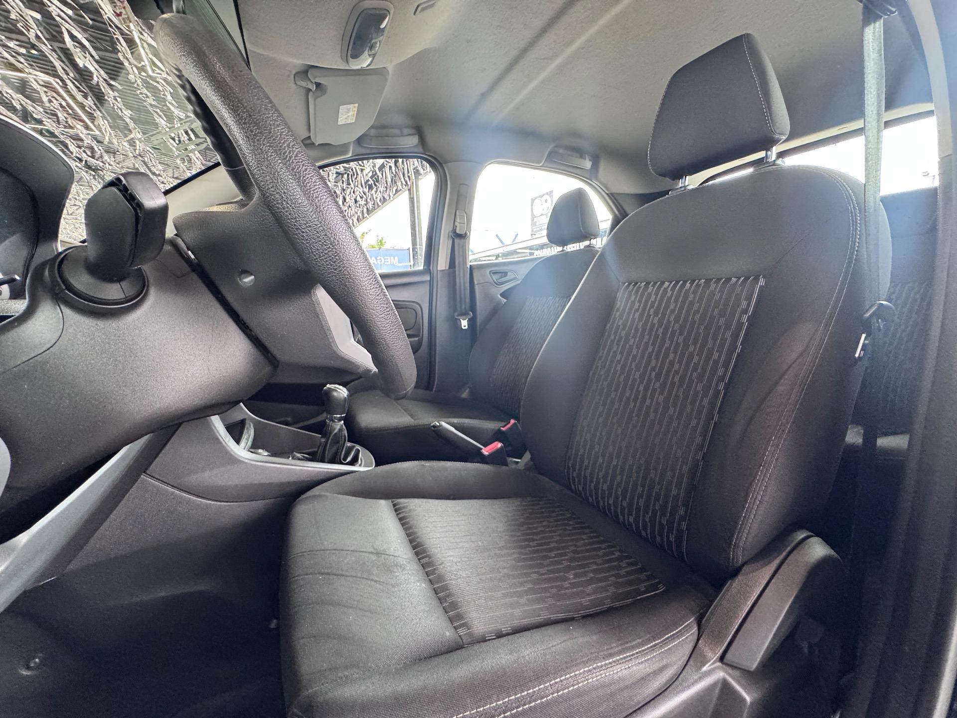 FORD Ka Hatch - Foto