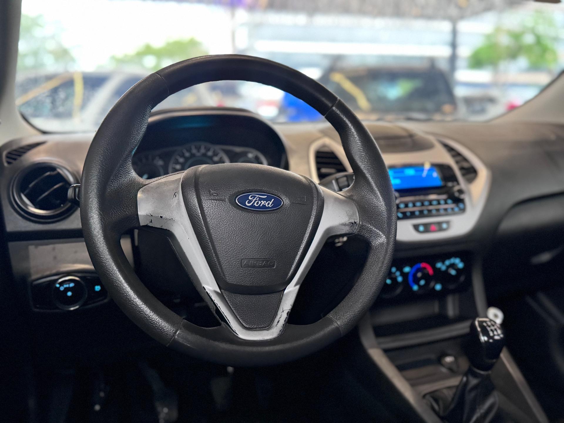 FORD Ka Hatch - Foto