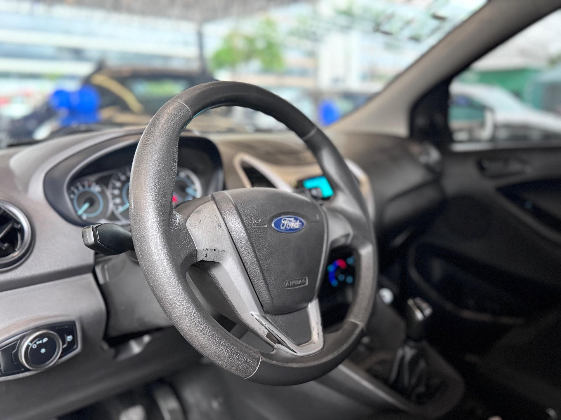 FORD Ka Hatch - Foto