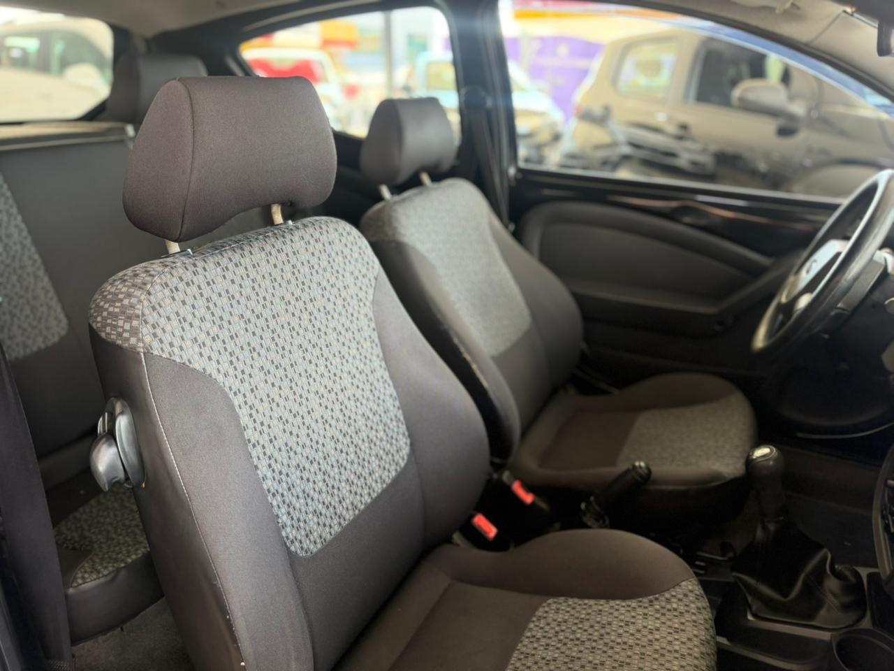 FORD Ka Hatch - Foto