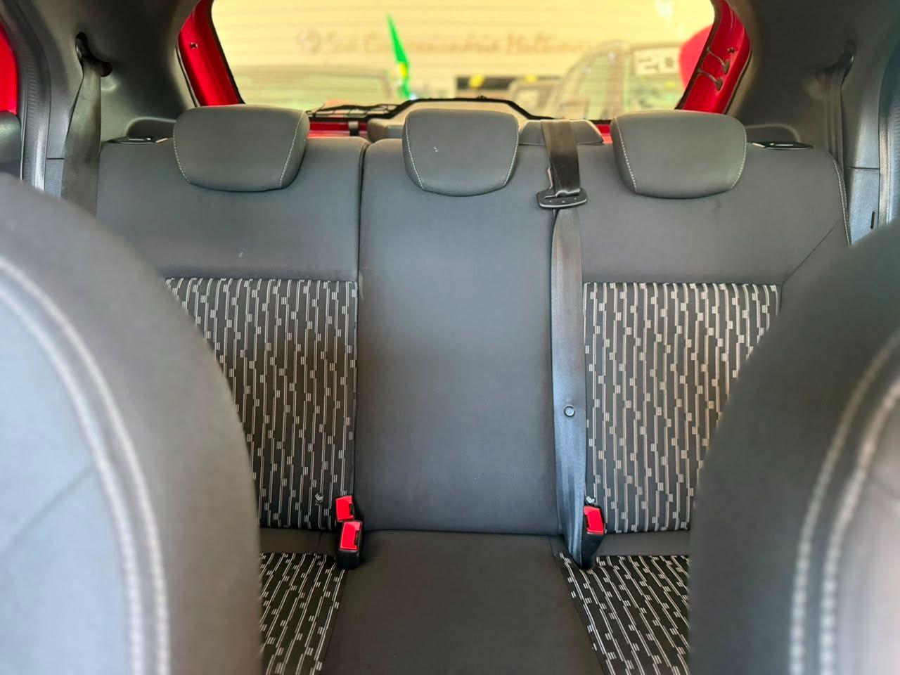 FORD Ka Hatch - Foto