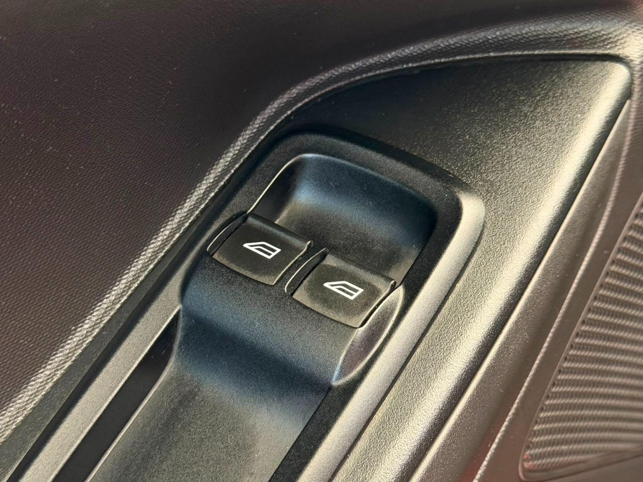 FORD Ka Hatch - Foto