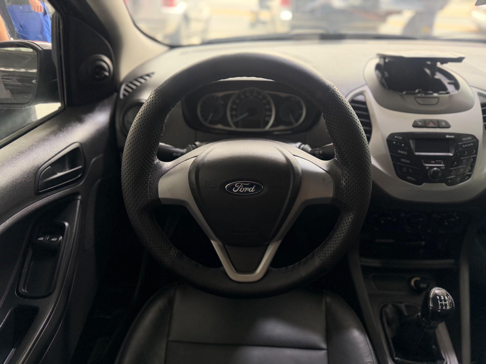 FORD Ka Hatch - Foto