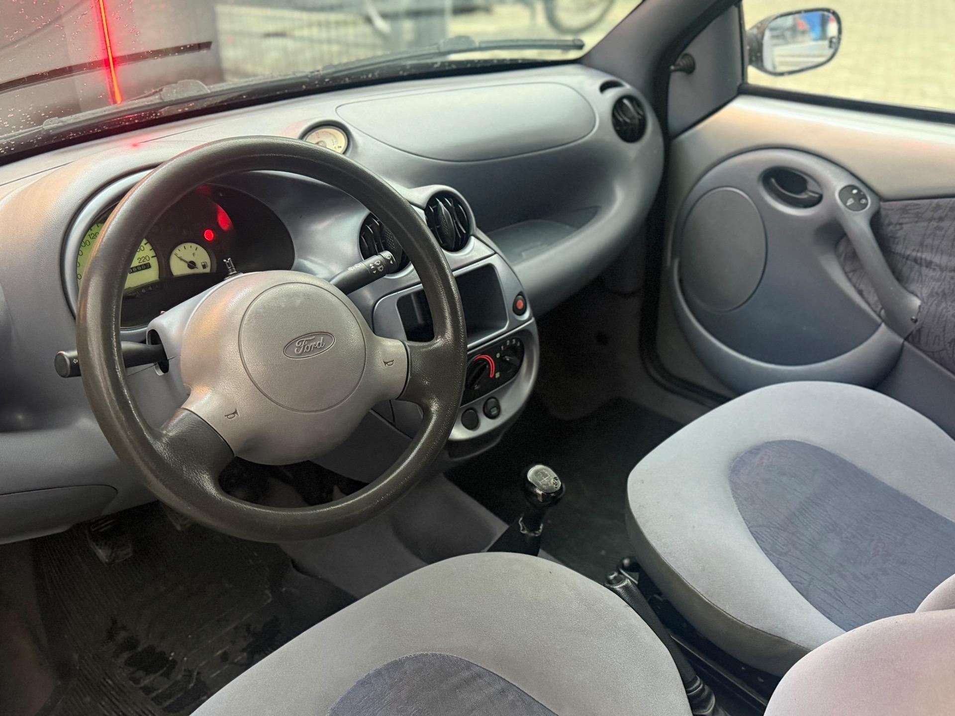 FORD Ka Hatch - Foto