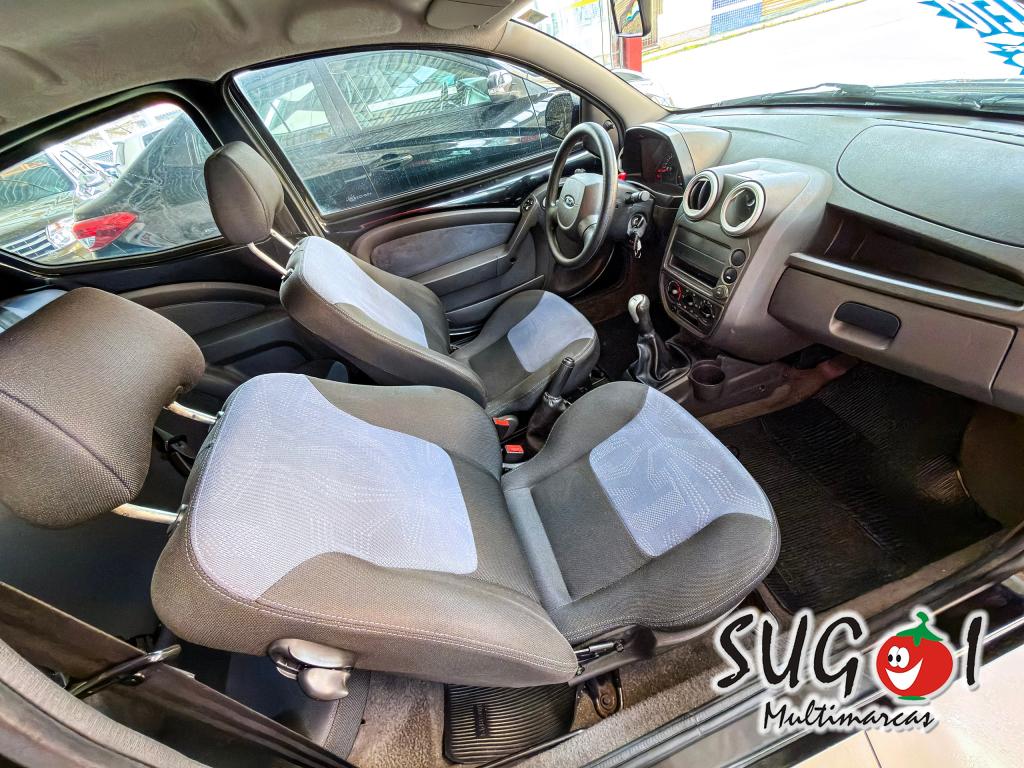 FORD Ka Hatch - Foto