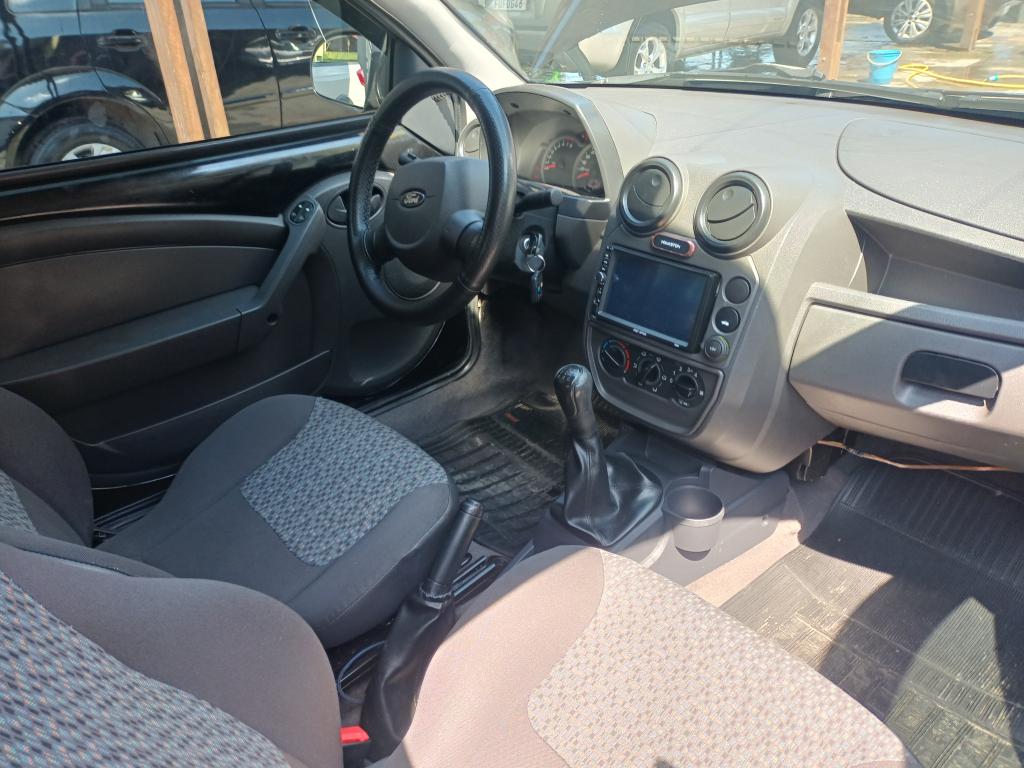 FORD Ka Hatch - Foto