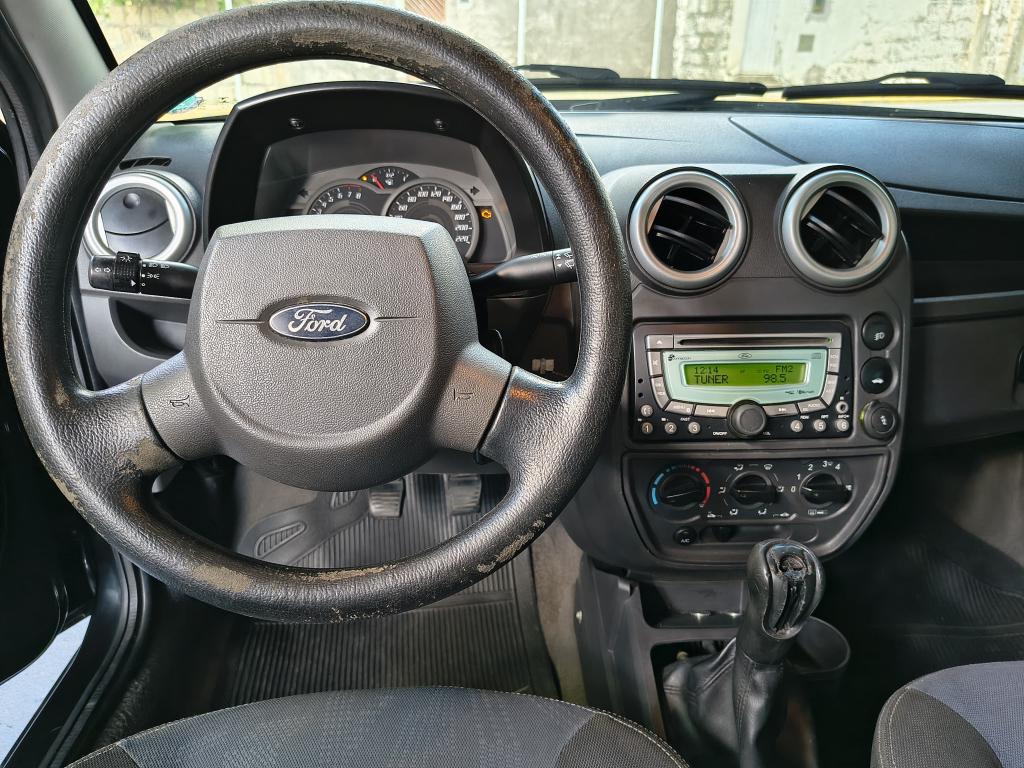FORD Ka Hatch - Foto
