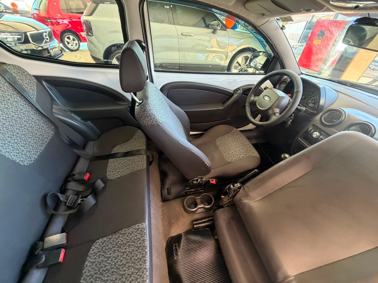 FORD Ka Hatch - Foto