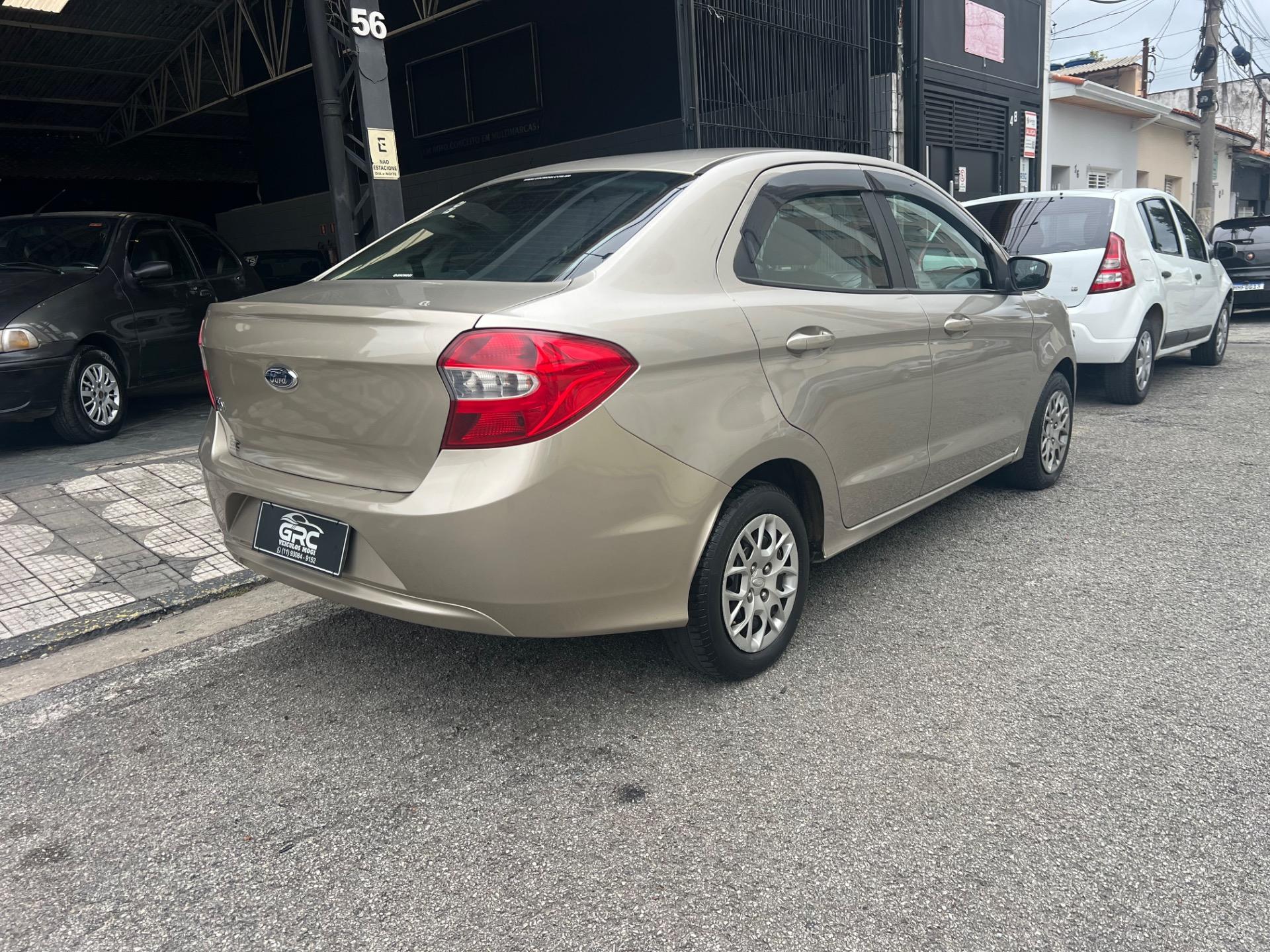 FORD Ka + Sedan - Foto