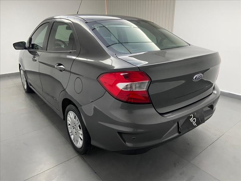 FORD Ka + Sedan - Foto