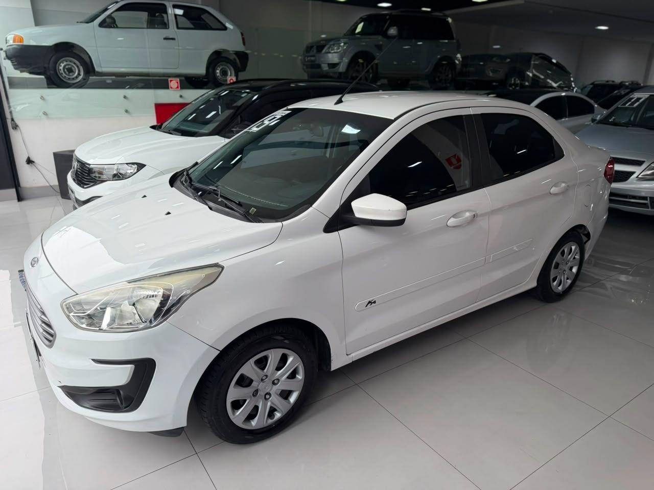 FORD Ka + Sedan - Foto