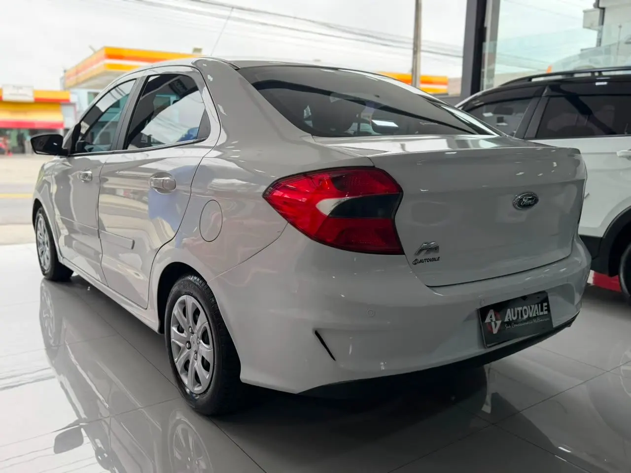 FORD Ka + Sedan - Foto