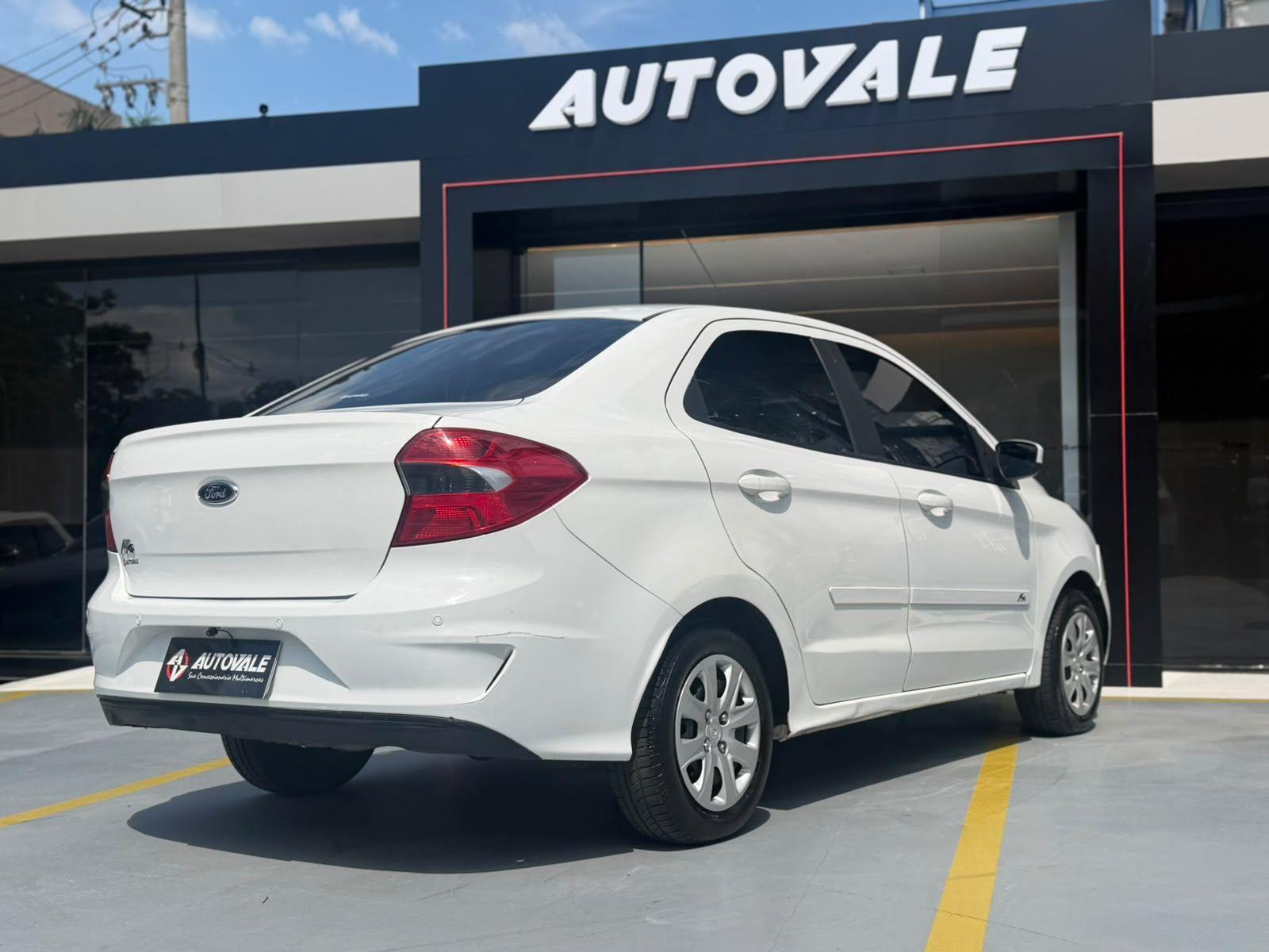 FORD Ka + Sedan - Foto