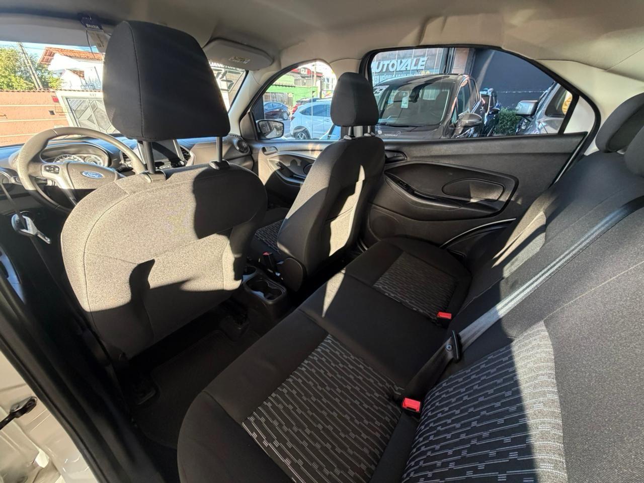 FORD Ka + Sedan - Foto