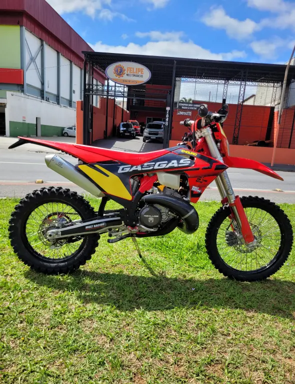 GÁS GÁS EC 300 - Foto