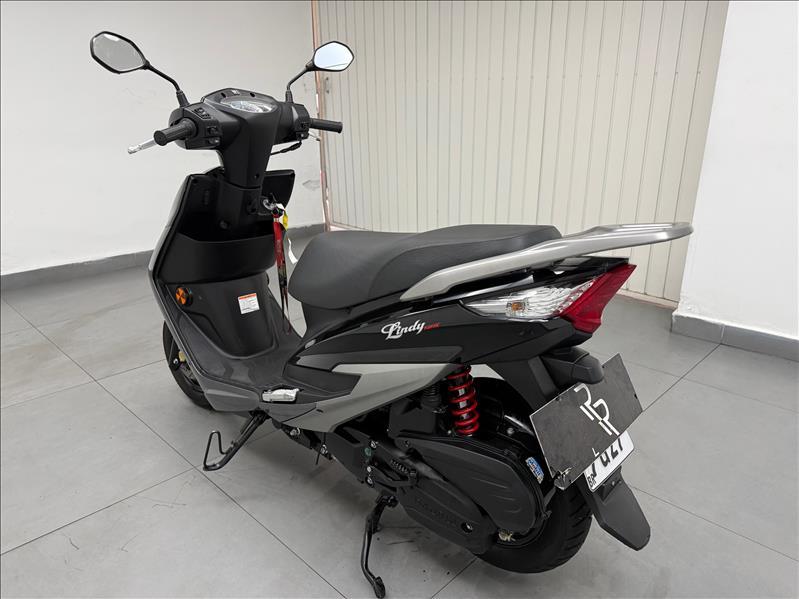 HAOJUE Lindy 125 - Foto