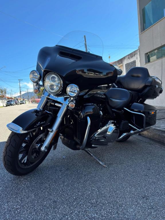 HARLEY DAVIDSON Electra Glide Ultra Limited - Foto
