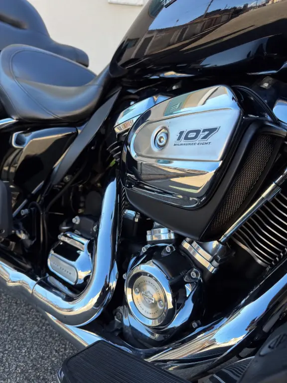 HARLEY DAVIDSON Electra Glide Ultra Limited - Foto