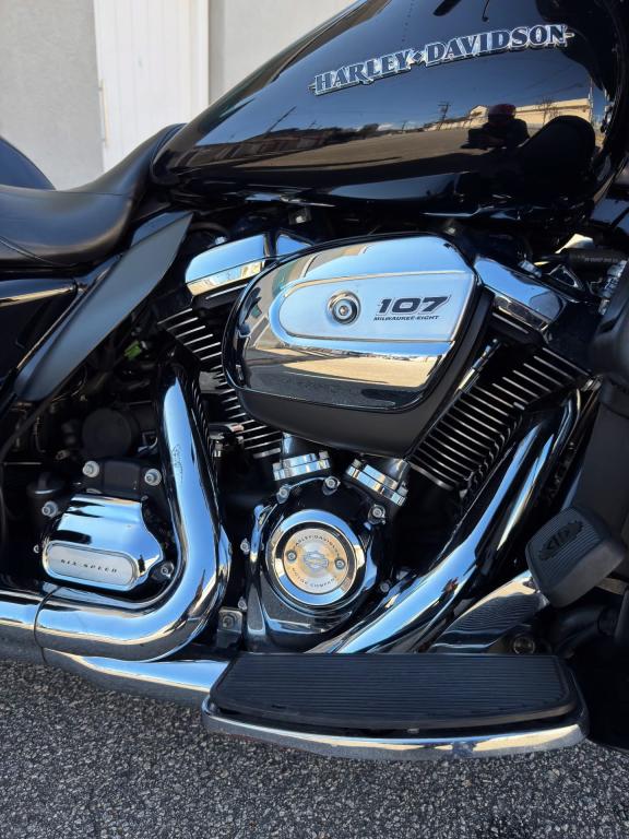 HARLEY DAVIDSON Electra Glide Ultra Limited - Foto