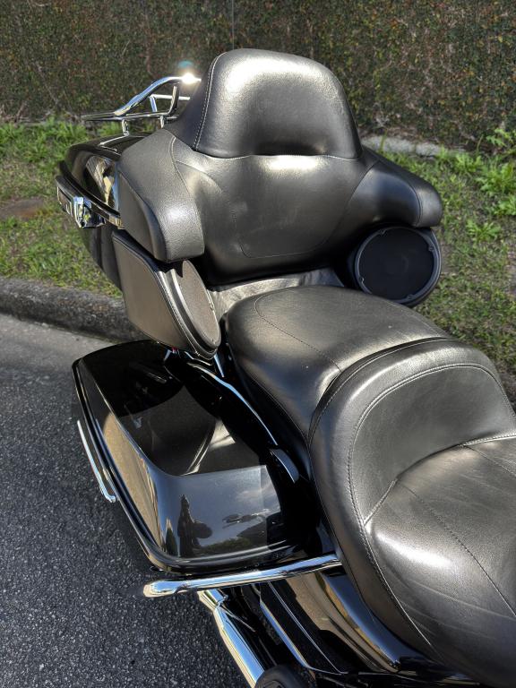 HARLEY DAVIDSON Road Glide Ultra - Foto