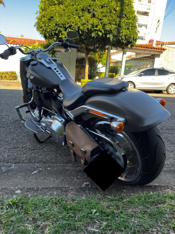 HARLEY DAVIDSON Softail Fat Boy - Foto