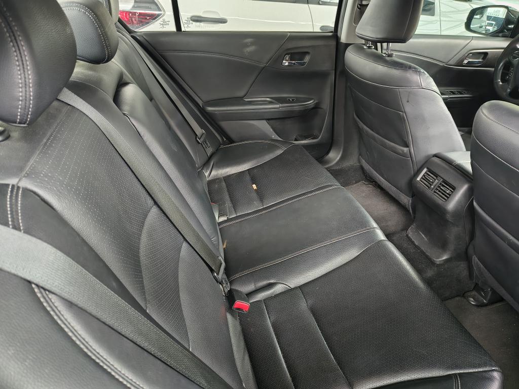 HONDA Accord - Foto