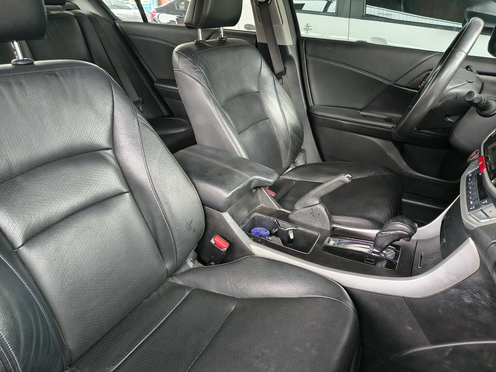 HONDA Accord - Foto